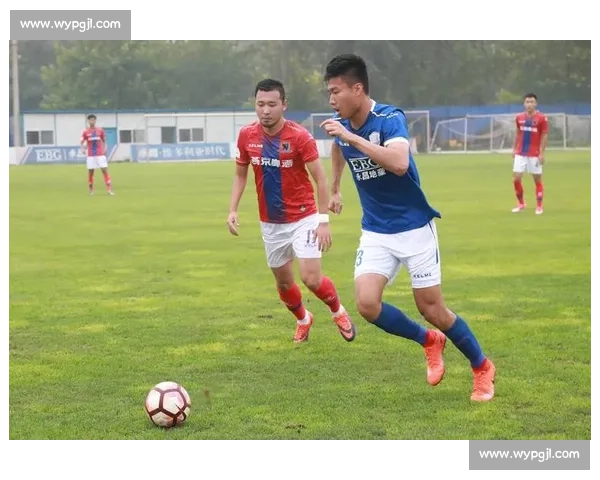 西安之夜中国队迎战乌拉圭南美劲旅碰撞点燃球迷热情 西安之夜中国队迎战乌拉圭南美劲旅碰撞点燃球迷热情